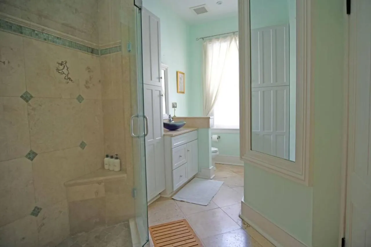 Historic Hamilton House Villa Savannah